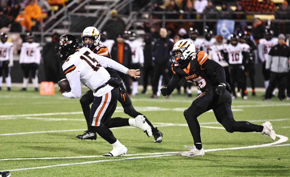Massillon quarterback DaOne Owens runs for a touchdown on the first play from scrimmage Friday.