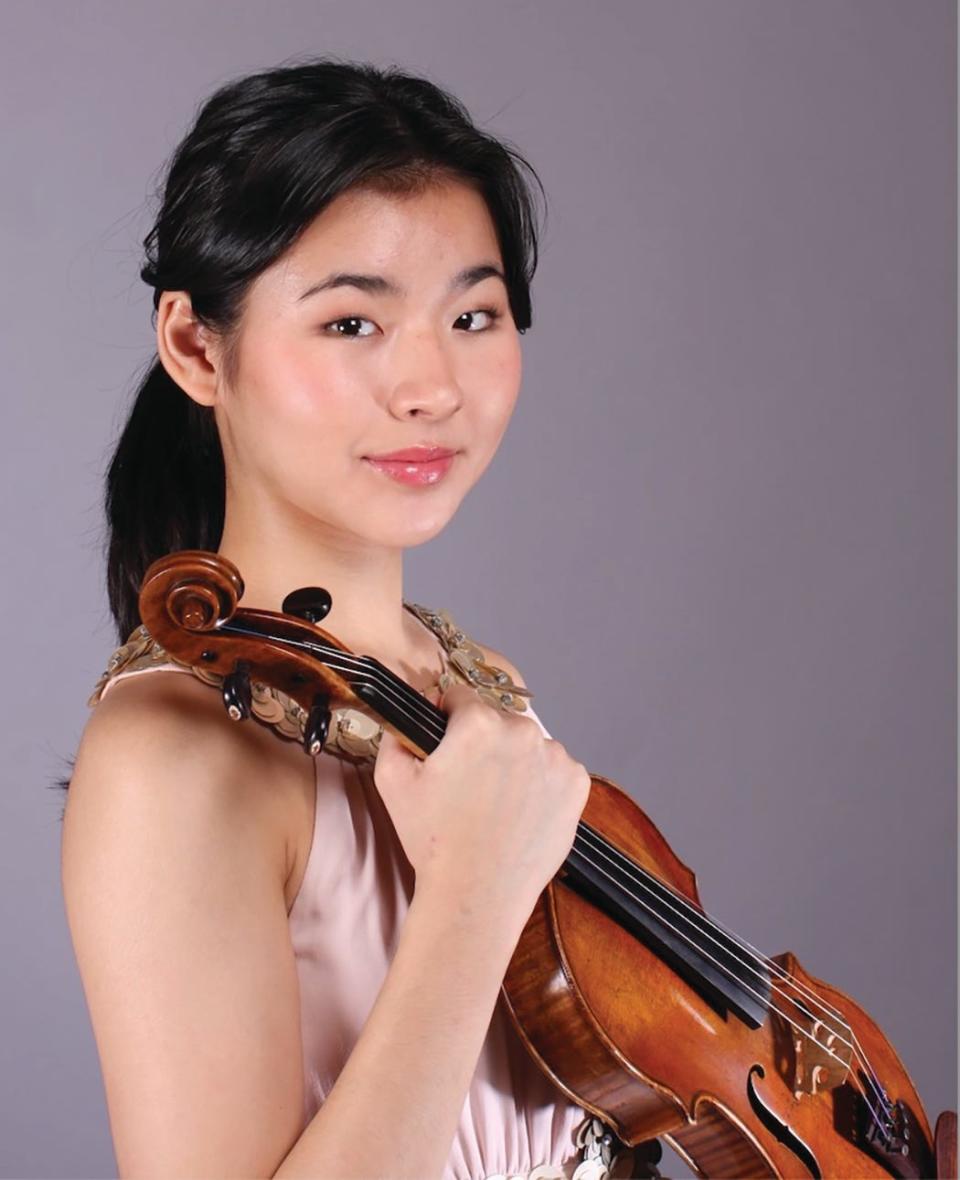 Violinist Hina Khuong-Huu will is a featured emerging artist in the 2023-24 season for Artist Series Concerts of Sarasota