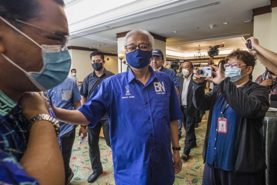 Umno vice-president Ismail Sabri Yaakob arrives at the Magellan Sutera Resort in Kota Kinabalu September 27, 2020. — Picture by Firdaus Latif