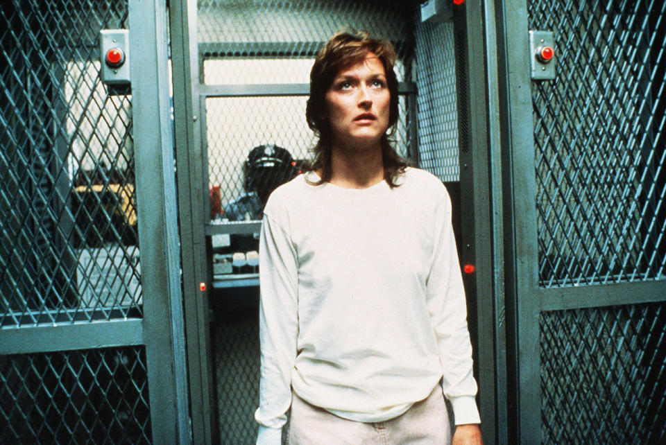 1984 – Film: “Silkwood”, Oscar-Nominierung für: Beste Hauptdarstellerin. Als Karen Silkwood geht Meryl Streep gegen die lebensgefährlichen Arbeitsbedingungen in einer Plutonium-Aufbereitungsanlage vor und kommt unter mysteriösen Umständen ums Leben. (Bild-Copyright: 20th Century Fox/REX Shutterstock)