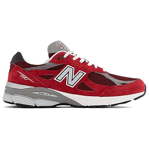 <p><a class="link " href="https://www.newbalance.co.uk/pd/made-in-usa-990v3/MR990V3-37966.html" rel="nofollow noopener" target="_blank" data-ylk="slk:SHOP;elm:context_link;itc:0;sec:content-canvas">SHOP</a></p><p>Another week, another <a href="https://www.esquire.com/uk/style/g40610246/teddy-santis-new-balance-trainers/" rel="nofollow noopener" target="_blank" data-ylk="slk:Teddy Santis New Balance;elm:context_link;itc:0;sec:content-canvas" class="link ">Teddy Santis New Balance</a>. This time the Queens-born entrepreneur turns the 990v3 into a punchy statement by combining a cool marble grey with a high-octane scarlet. </p><p>£200; <a href="https://www.newbalance.co.uk/pd/made-in-usa-990v3/MR990V3-37966.html" rel="nofollow noopener" target="_blank" data-ylk="slk:newbalance.co.uk;elm:context_link;itc:0;sec:content-canvas" class="link ">newbalance.co.uk</a></p>