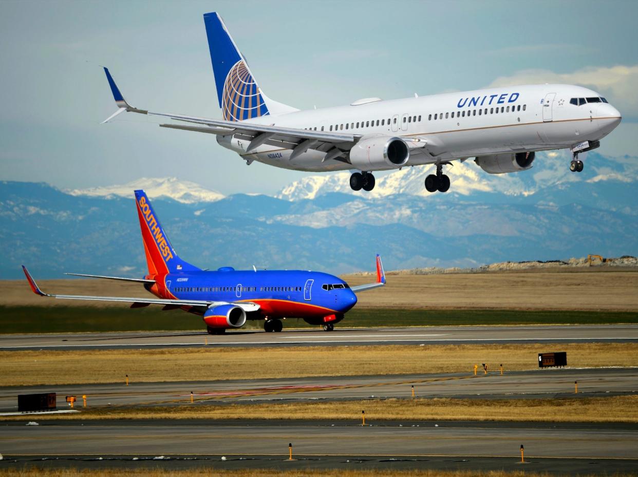 United Airlines Boeing 737