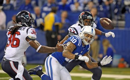 Game blog: Colts hold on to beat Texans 30-23, take AFC South lead