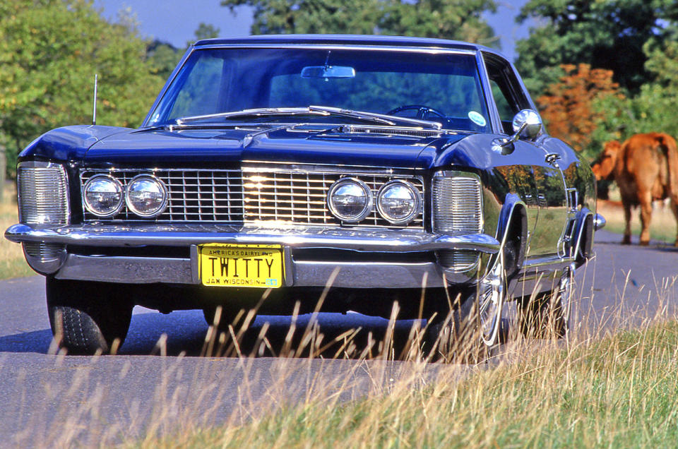 <p>General Motors styling boss <strong>Bill Mitchell</strong>, like his predecessor Harley Earl, had this fixation that a home-grown roadster for the US highway should be something vast and imposing, while the late 1930s Lincoln Continental which evolved into the Continental II of 1956 had an enormity that no-one from Europe would consider remotely sporty.</p>