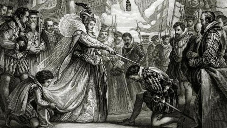 El corsario Sir Francis Drake fue un dolor de cabeza para los españoles, pero Isabel I lo nombró caballero por sus servicios a la corona inglesa.