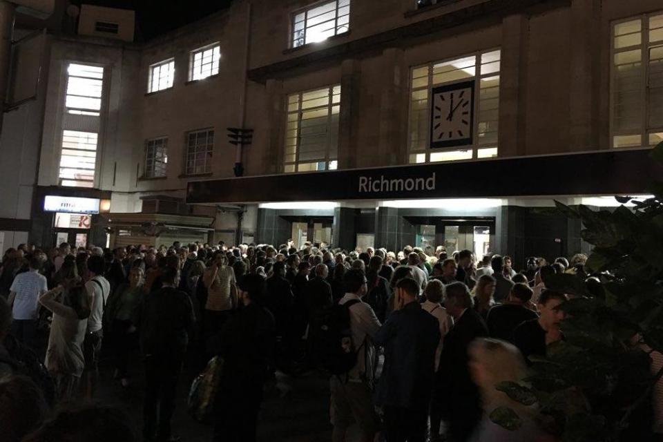 Rolling Stones London concert: Thousands of fans hit by travel meltdown at Richmond and Twickenham rail stations