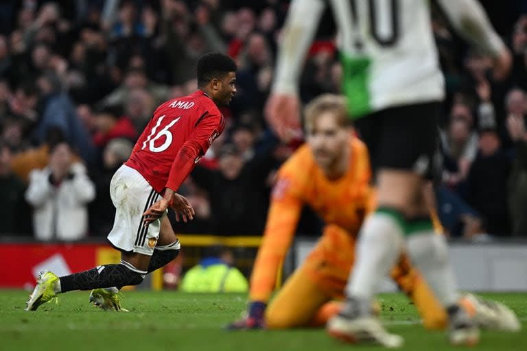 El festejo de Amad Diallo, que terminó valiendo la clasificación del Manchester United a las semifinales de la FA Cup