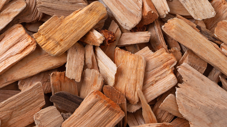 pile of wood chips