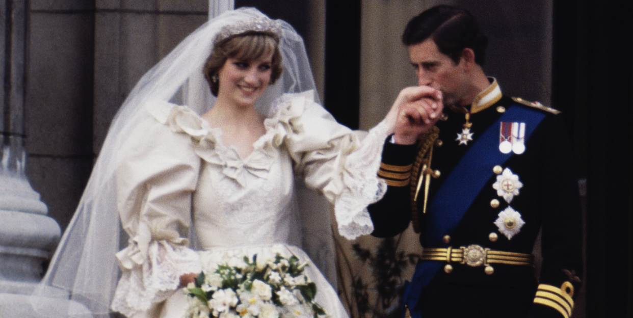 princess diana and prince charles on their wedding day