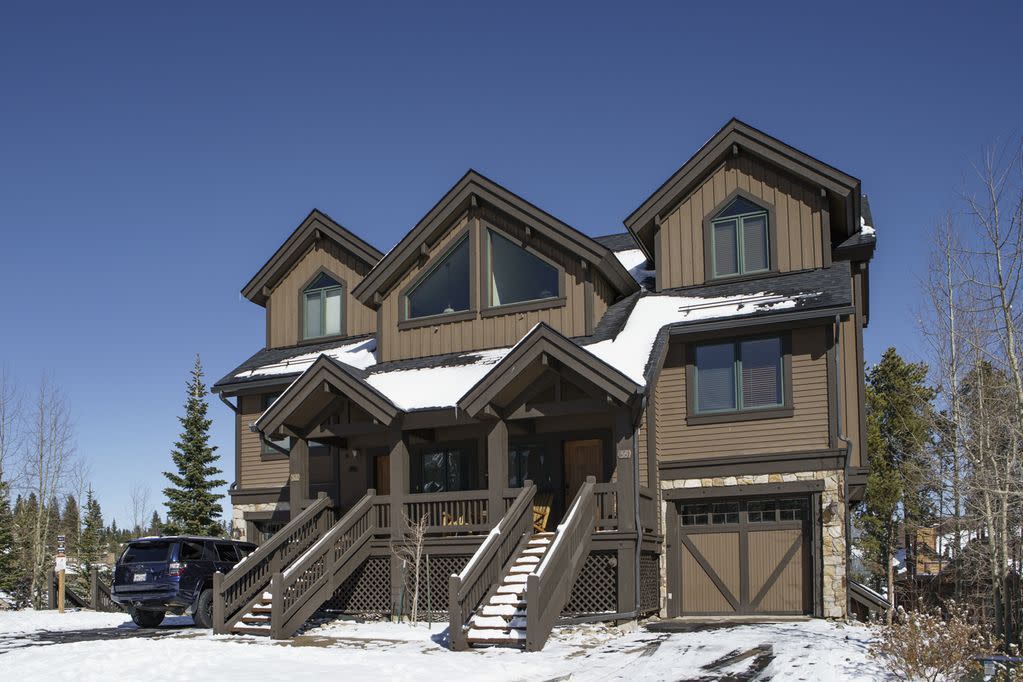 Snow on the Bluff Townhome