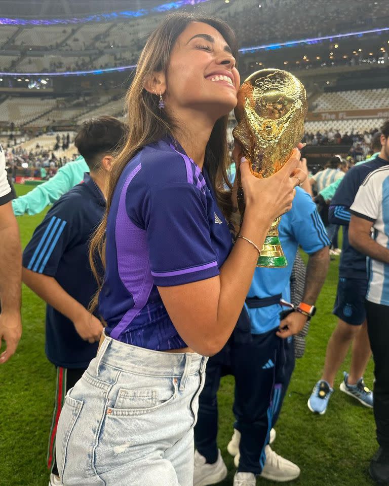 Antonela Roccuzzo compartió la alegría de la familia Messi en la final del Mundial de Qatar 2022