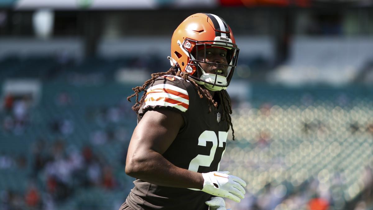 Kareem Hunt's visit with the Cleveland Browns included tryout