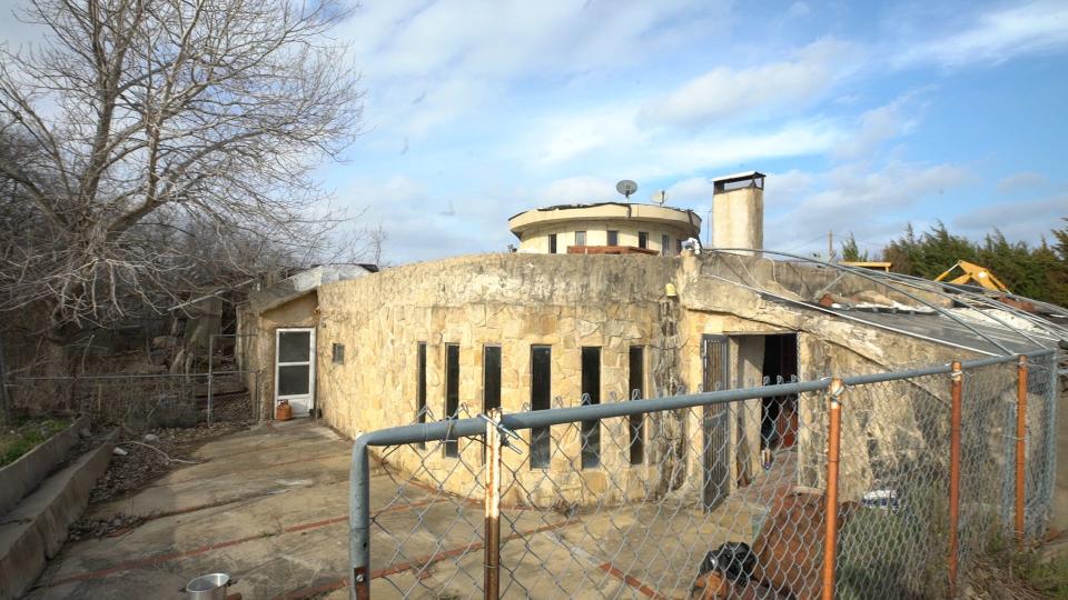 TJ Gray's bunker from the outside. (Source: Yahoo Finance)