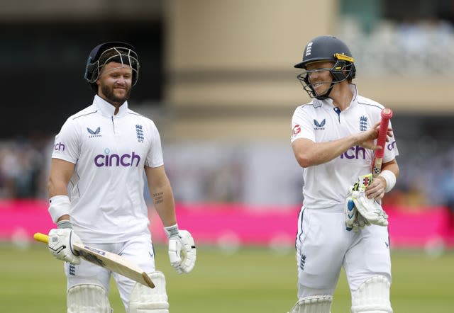 England’s Ben Duckett and Ollie Pope leave the field for tea