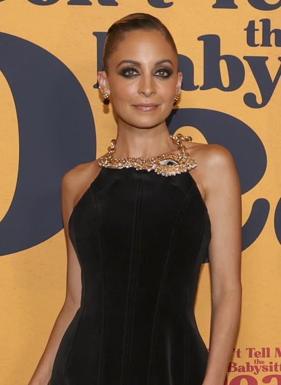 Nicole Richie, "Don't Tell Mom the Babysitter's Dead" premiere, The Grove, Los Angeles, Schiaparelli