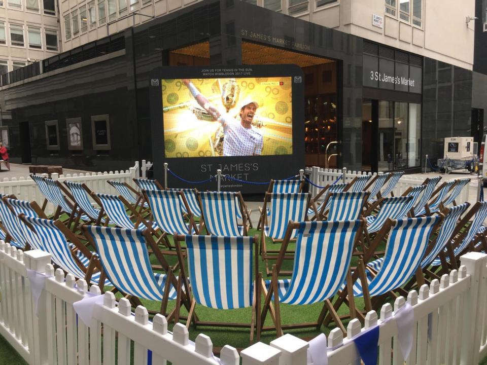 Deck chair views: St James's Market