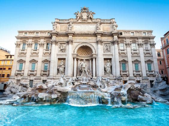 Trevi Fountain (Getty)