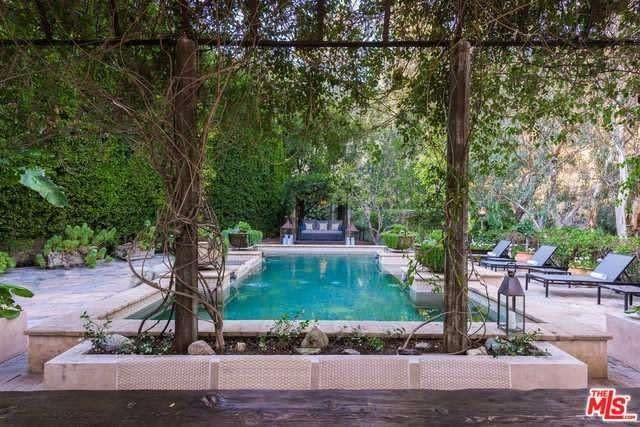 Akiva Goldsman's Roman style pool in Beverly Hills