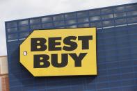 Best Buy has had a pretty great year, with its stock up 62.33 per cent as of mid-December, with profitability in its most recent quarter coming in better than expected. Sales are also expected to get a boost in 2020 <a href="https://ca.finance.yahoo.com/news/best-buy-dicks-sporting-goods-earnings-what-to-know-in-markets-tuesday-011906248.html" data-ylk="slk:thanks to investments in e-commerce and delivery;elm:context_link;itc:0;sec:content-canvas;outcm:mb_qualified_link;_E:mb_qualified_link;ct:story;" class="link  yahoo-link">thanks to investments in e-commerce and delivery</a>. (AP Photo/Jim Mone)