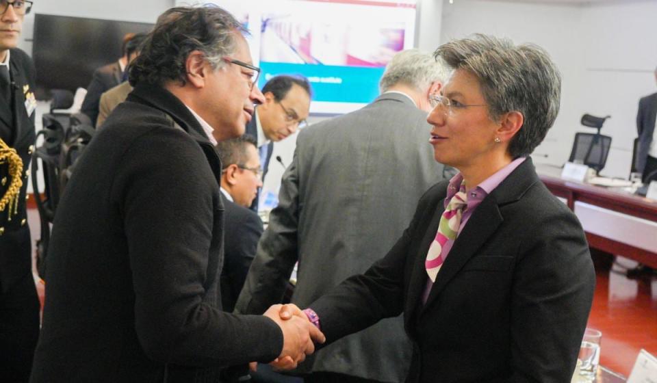 La alcaldesa de Bogotá, Claudia López, y el presidente Gustavo Petro. Foto: Presidencia.