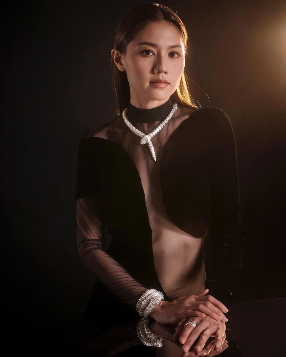 周秀娜二次提名香港電影金像獎最佳女主角，獲得設計師金童Tom Ford與義大利珠寶傳奇Bulgari贊助。（翻攝自周秀娜臉書）