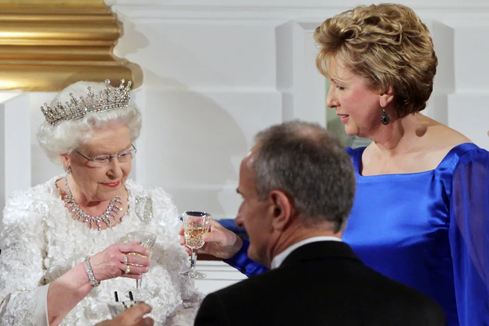 Britain's Queen Elizabeth II after giving a speech at Dublin Castle toasts with Irish President Mary McAleese (right) during a State Dinner on the second day of her State Visit to Ireland.   (Photo by John Stillwell/PA Images via Getty Images)