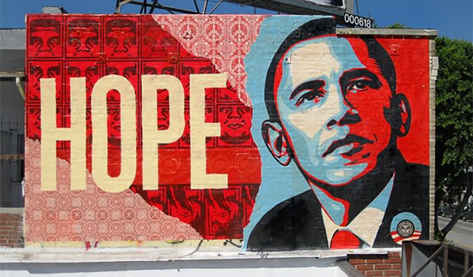 El ya icónico cartel 'Hope' de la campaña presidencial de Obama de 2008. Su autor, Shepard Fairey, es también el creador de la serie 'We the People'. (Amplifier Foundation)