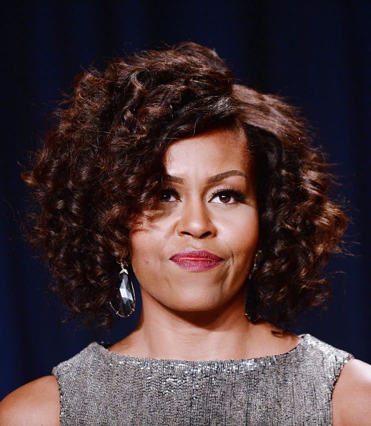 The first lady with a head full of curls at the 2015 White House Correspondents Dinner. (Photo: Getty Images)