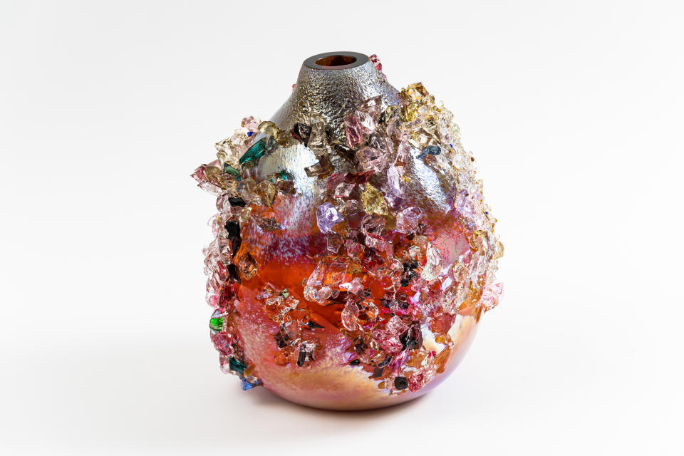 Glass vessel by Dutch artist Maarten Vrolijk.