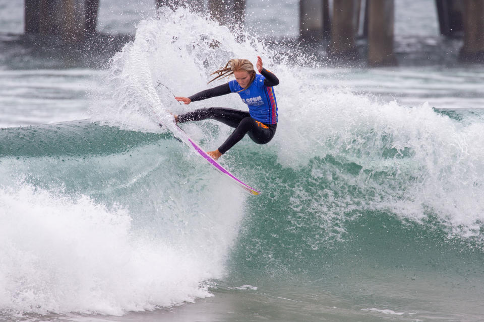 HUNTINGTON BEACH, CALIFORNIA - SEPTEMBER 26: Caitlin Simmers of the USA is the 2021 US Open of Surfing Champion the Final of the  US Open of Surfing Huntington Beach presented by Shiseido on September 26, 2021 at Huntington Beach, California, USA. (Photo by Kenny Morris/World Surf League via Getty Images)