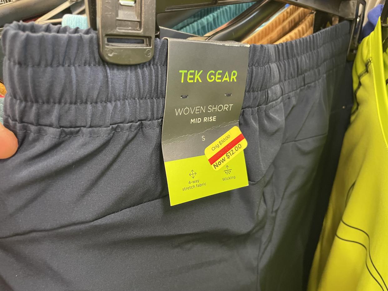 We wouldn't want to work out in these pants -- they were a little scratchy to the touch. That probably explains why they are still sitting on the rack at 60% off. 
