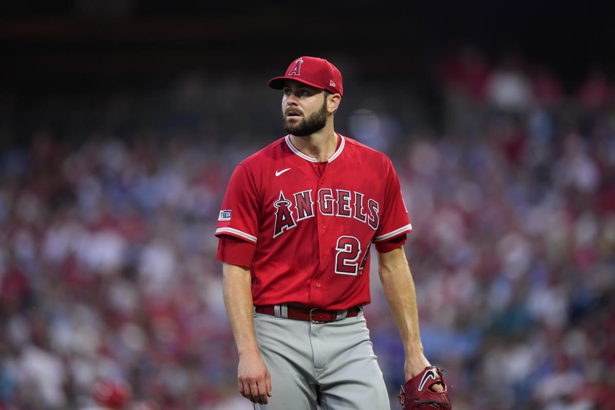 Report: Angels waive several players, including pitchers Lucas Giolito,  Reynaldo López, OF Hunter Renfroe