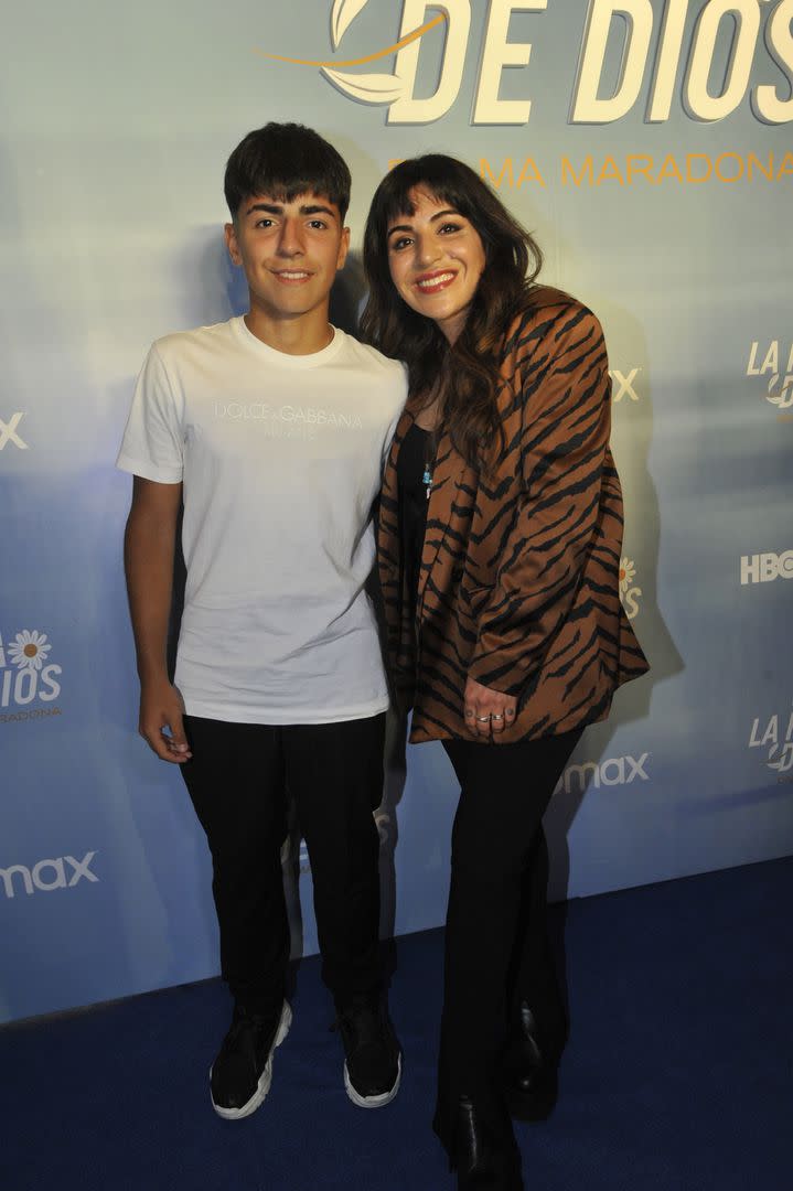 Giannina Maradona junto a Benjamín Agüero