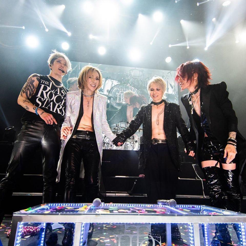 YOSHIKI（左二）與HYDE、SUGIZO跟MIYAVI組成「THE LAST ROCKSTARS」。（翻攝自團體官方IG）