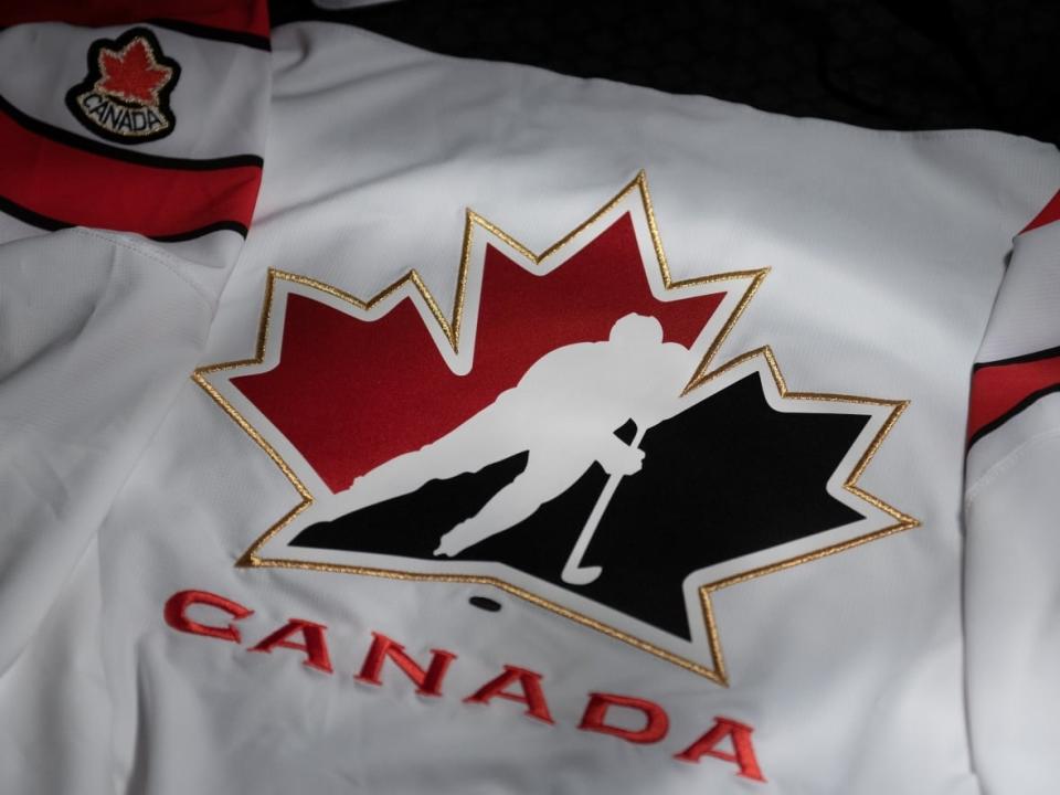 A hockey association in Granby is calling on others in Quebec to block funding to Hockey Canada, after it became public that the organization was paying out millions in sexual abuse settlements.   (@HockeyCanada/Twitter - image credit)