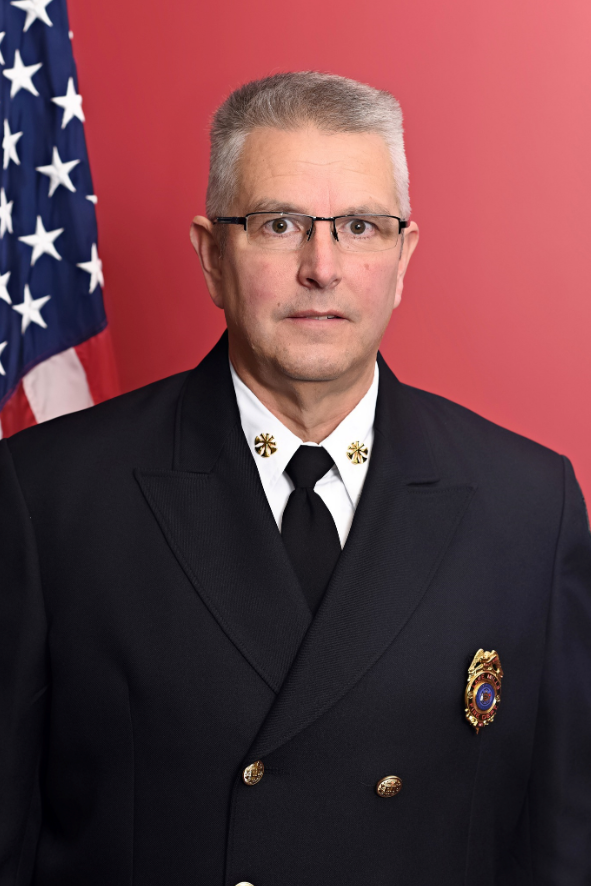 Lake Mills Fire Chief Todd Yandre unexpectendly died Wednesday after suffering a "cardiac event," the department said.