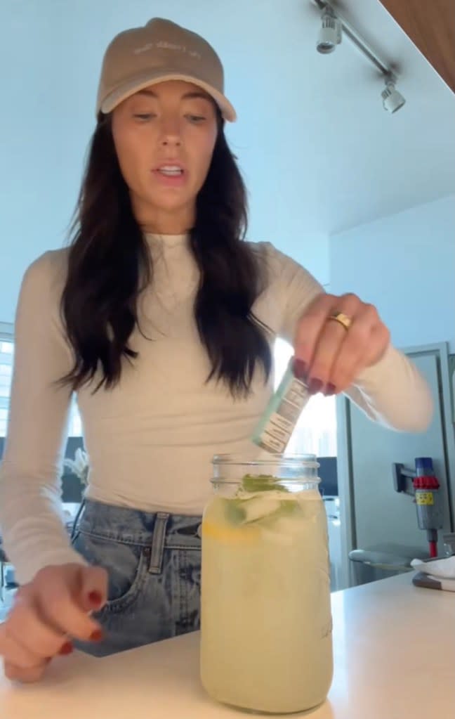 “A sexy water can literally just be water, ice and, like, lemon,” she clarified. “Drink your water, is the point.” TikTok/kellygracemae