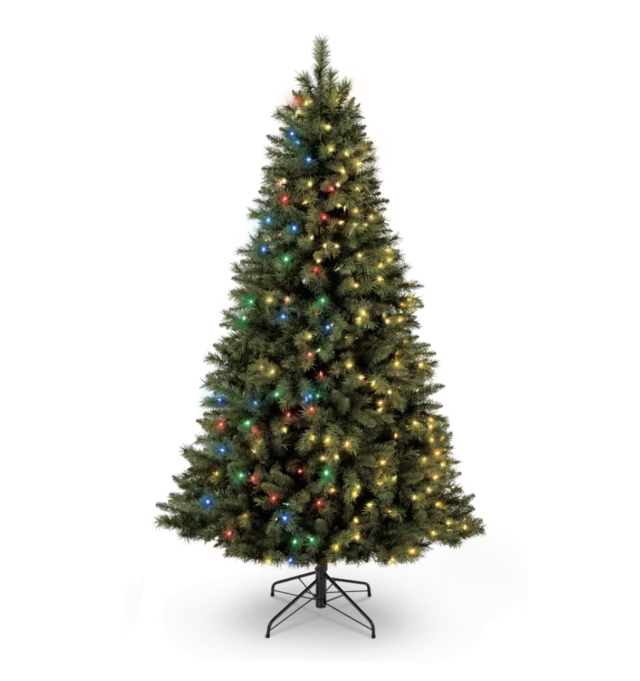 Canadian Tire\'s Christmas sale is on now: Save up to 60% on trees ...