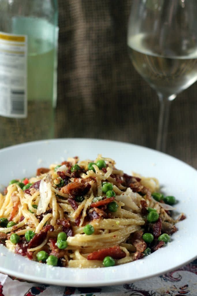 <p>Date night? Well, this is the perfect pasta dish. Featuring a delicious egg and parmesan sauce along with sautéed bacon, peas and crab meat, this sounds beyond tasty.</p><p>Get the <a href="https://blackberrybabe.com/2015/07/17/crab-linguine-carbonara/#" rel="nofollow noopener" target="_blank" data-ylk="slk:Crab Linguine Carbonara;elm:context_link;itc:0;sec:content-canvas" class="link ">Crab Linguine Carbonara</a> recipe.</p><p>Recipe from <a href="https://blackberrybabe.com/" rel="nofollow noopener" target="_blank" data-ylk="slk:Blackberry Babe;elm:context_link;itc:0;sec:content-canvas" class="link ">Blackberry Babe</a>. </p>