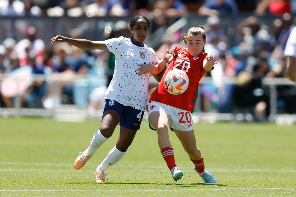 Naomi Girma battles for the ball with Carrie Jones of Wales during the second half of an international friendly.<span class="copyright">Lachlan Cunningham—USSF/Getty Images</span>