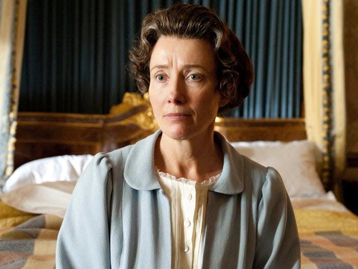 Emma Thompson as Queen Elizabeth