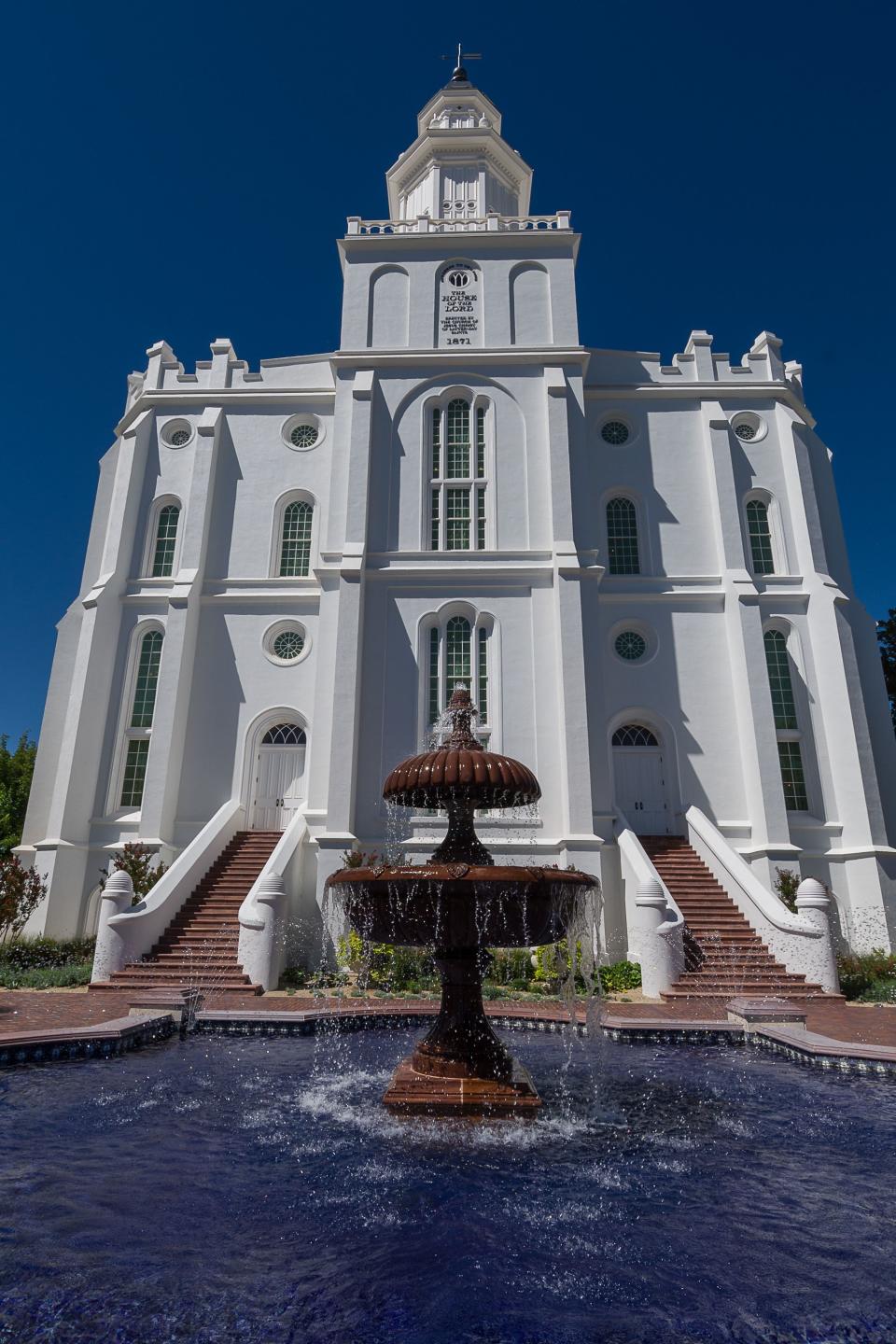 A new water fountain in front of the St. George Utah Temple of The Church of Jesus Christ of Latter-day Saints is shown Wednesday, Sept. 6, 2023, in St. George, Utah. | Nick Adams, for the Deseret News