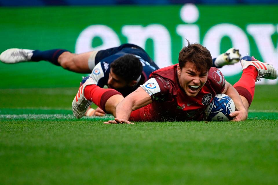 Toulouse’s Antoine Dupont scores in the Heineken Champions Cup semi-final (AFP via Getty Images)