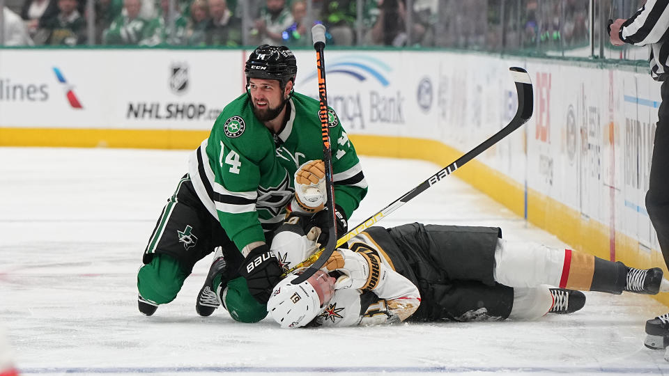 Jamie Benn #14 of the Dallas Stars delivers a cross-check against Mark Stone #61 of the Vegas Golden Knights in Game 3. (Photo by Glenn James/NHLI via Getty Images)