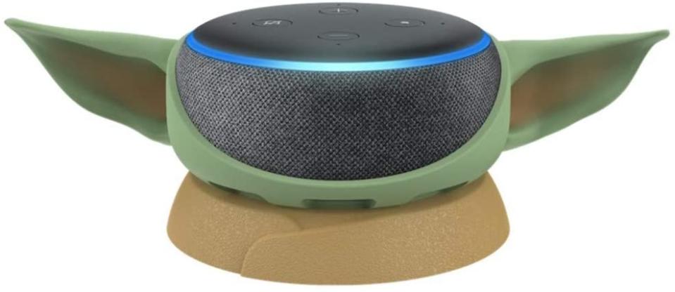 Echo Dot Mandalorian, best star wars gifts