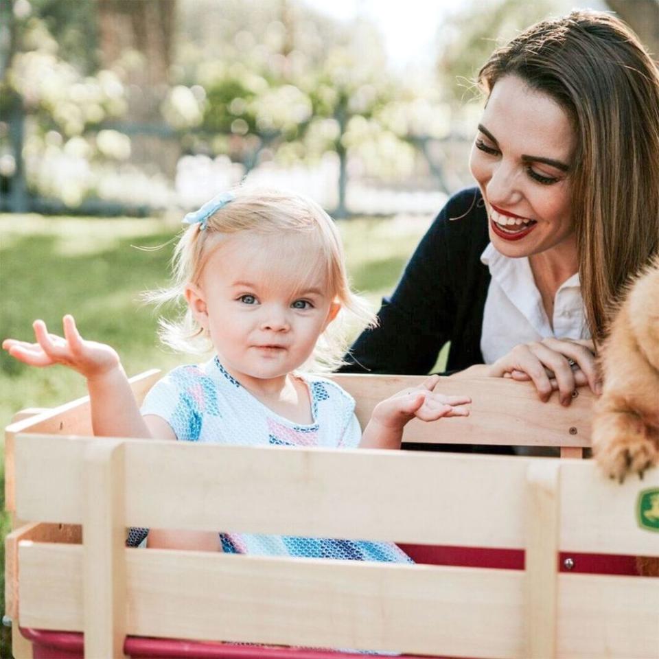 Christy Carlson Romano and her daughter | Hannah Frendl