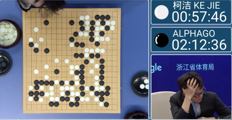 柯潔在對AlphaGo的第二盤陷入苦戰。