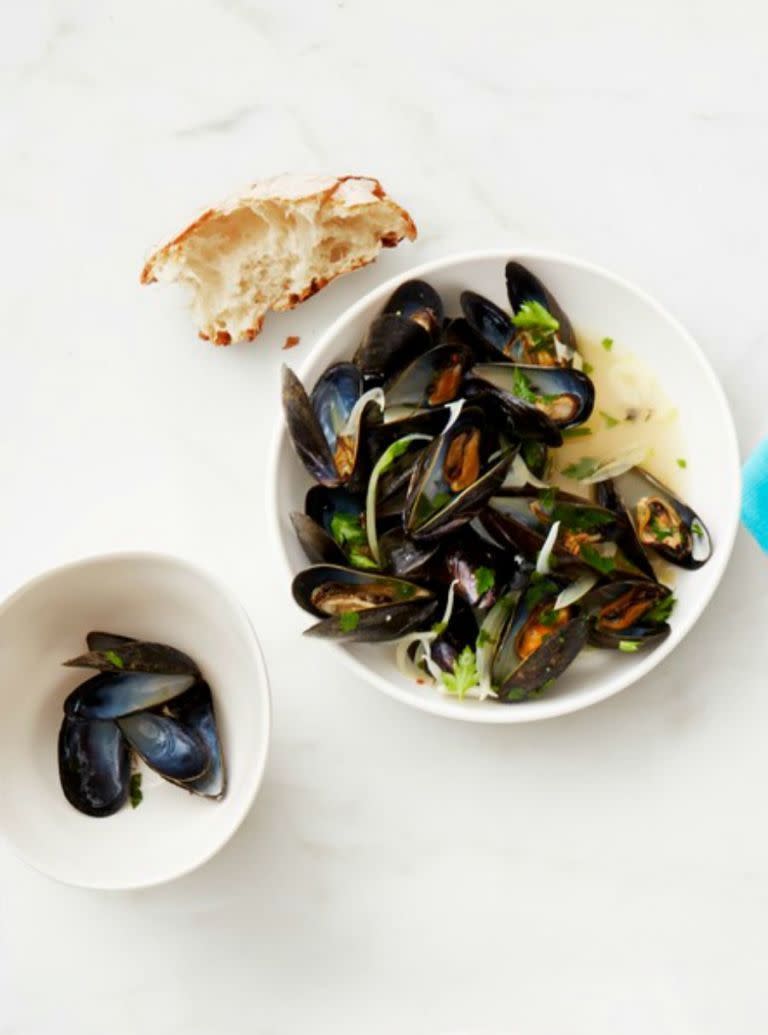 White Whine Mussels