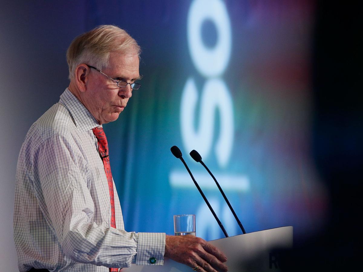 Why investors should invest heavily in cheap ‘left-behind’ stocks as the market trades at record highs, says Jeremy Grantham managing director