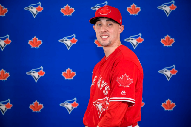 Baby Blues: Toronto Blue Jays debut new/old look powder blue